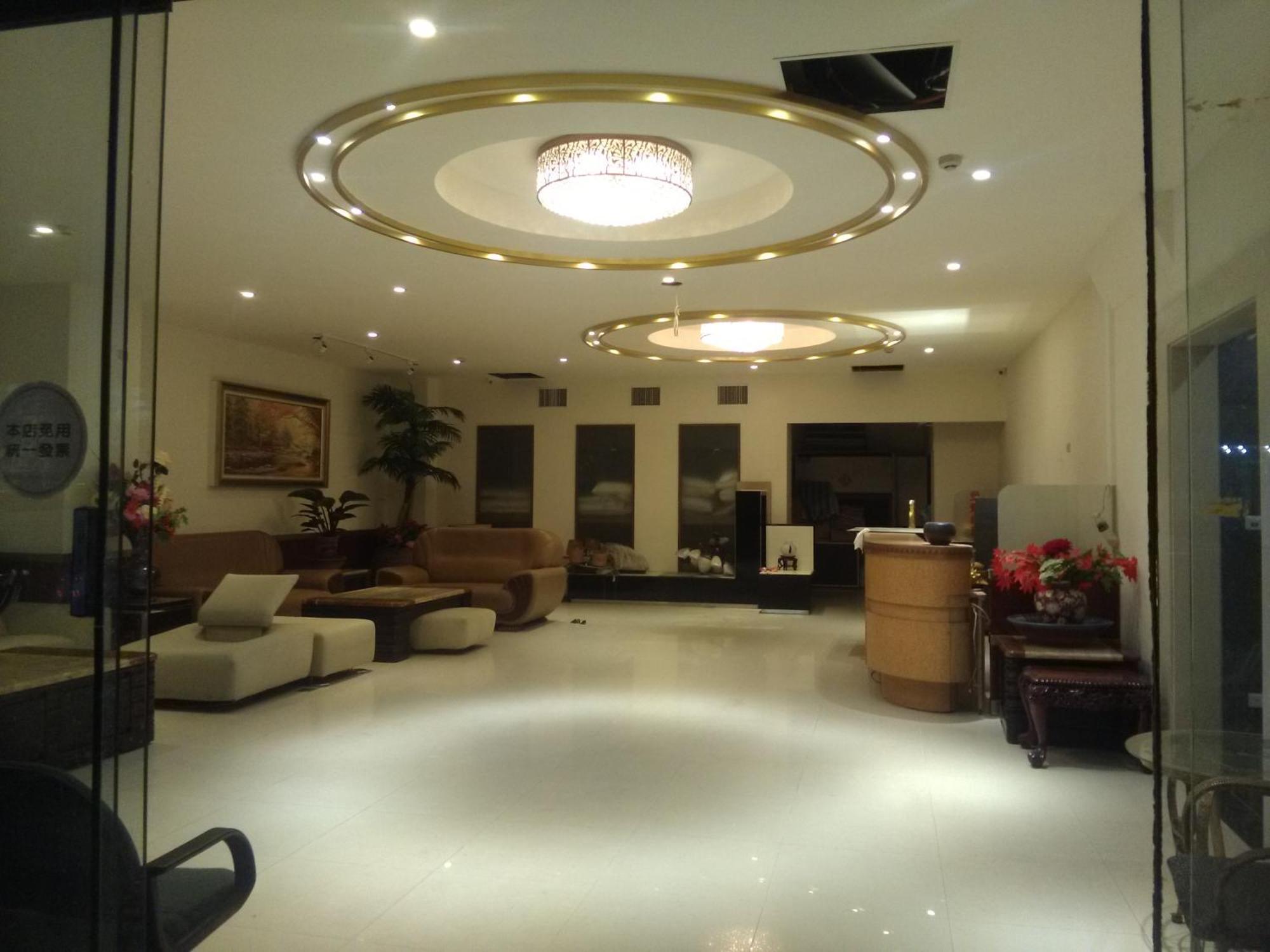 Dengfeng Milan Business Hotel Huwei Eksteriør billede